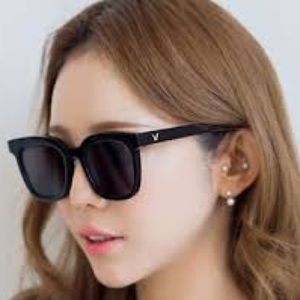 Gentle Monster Finn Sunglasses